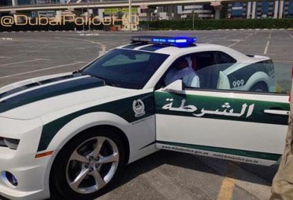 شرطة دبي تطلق أولى دورياتها الفارهة من طراز لامبورغيني لضبط أمن الطرق